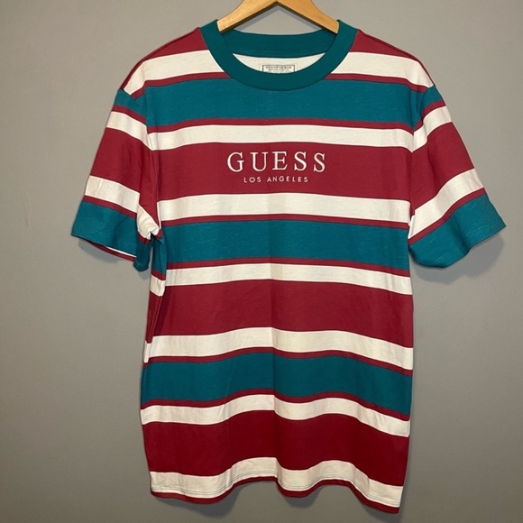 Guess Tee - Picture 1 of 1